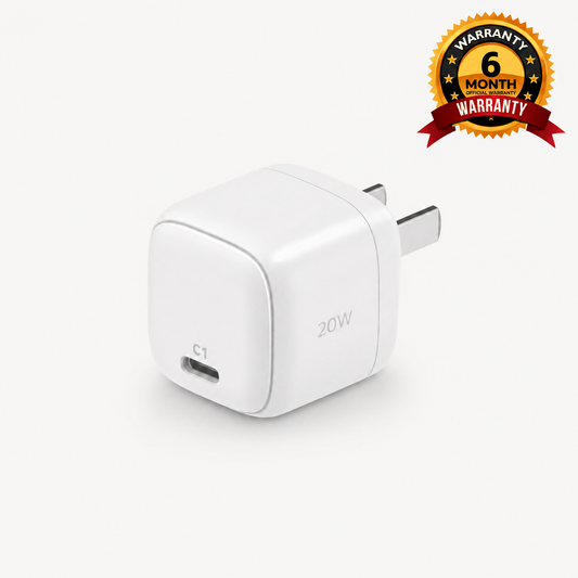 UM68 20W Flat Pin Type C Fast Charger